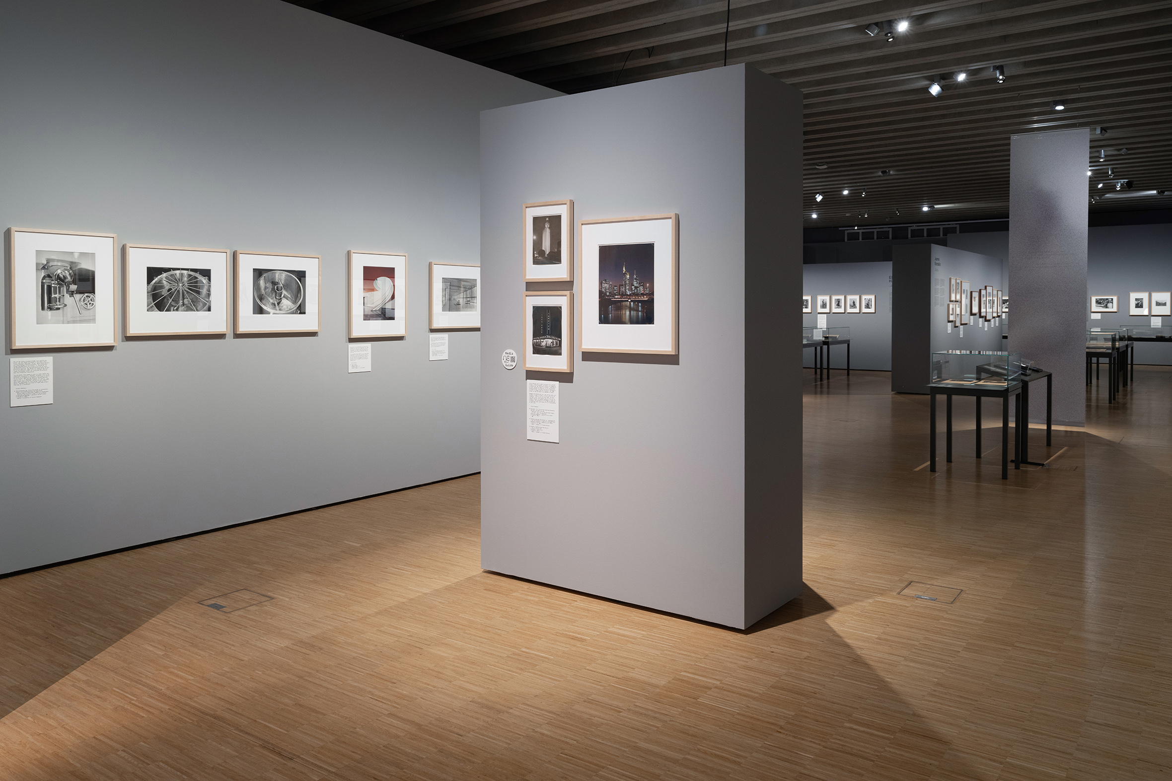 Tonia Bürkle (blaugrau): Stadt der Fotografinnen. Frankfurt 1844 – 2024 für Historisches Museum Frankfurt 9