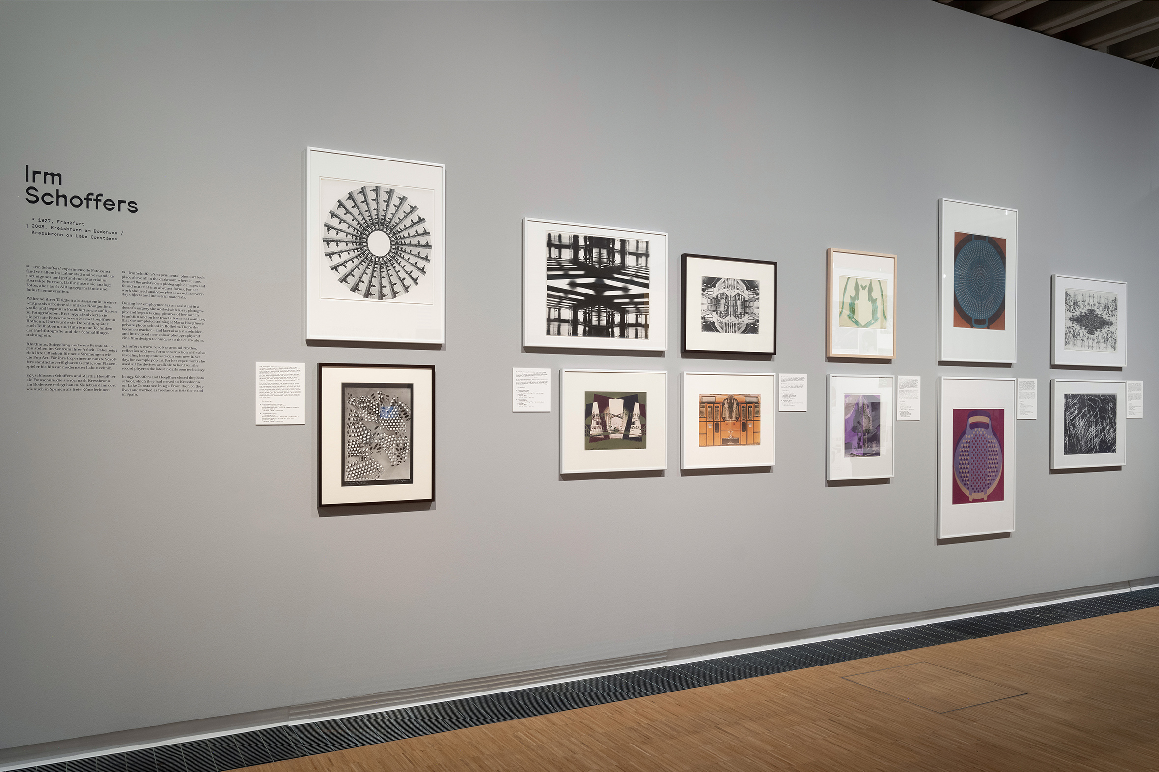 Tonia Bürkle (blaugrau): Stadt der Fotografinnen. Frankfurt 1844 – 2024 für Historisches Museum Frankfurt 11